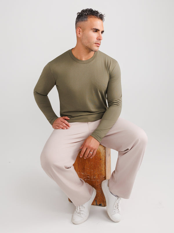 Olivgrünes Langarmshirt