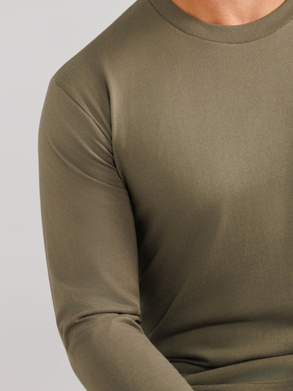 Olivgrünes Langarmshirt