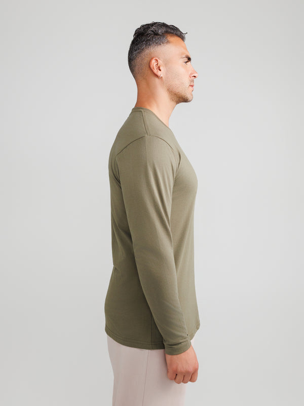 Olivgrünes Langarmshirt