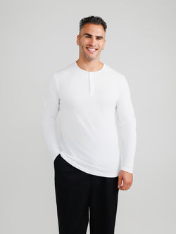 Weißes Henley-Shirt